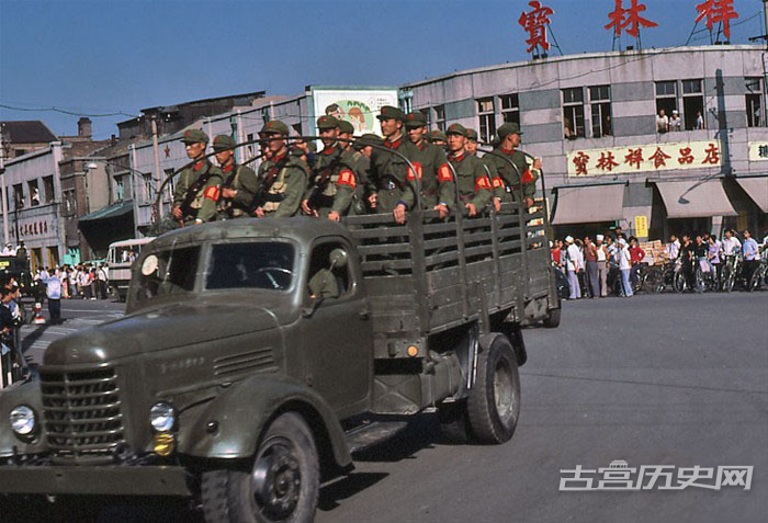 1983年天津“严打”游街示众旧照