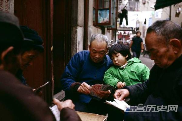 老照片：走进上海人家 1993年