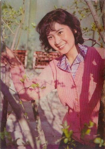 30年前的封面女星：没有蛇精网红脸