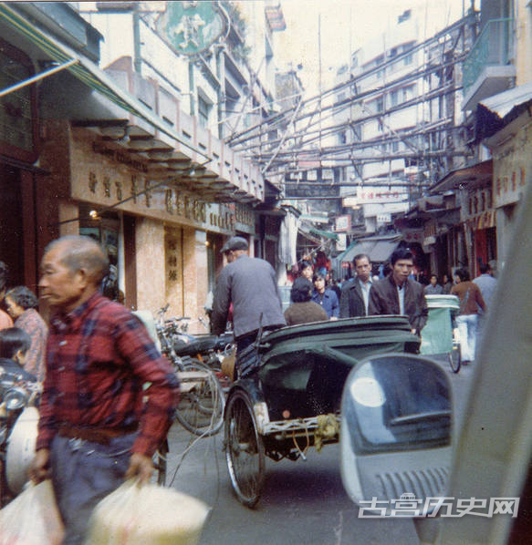 开放之始：1979年美国游客拍摄深圳