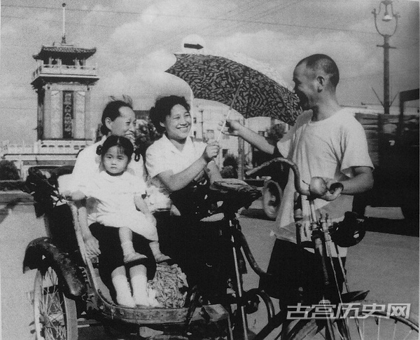 一切将是美好的：1950年代中国