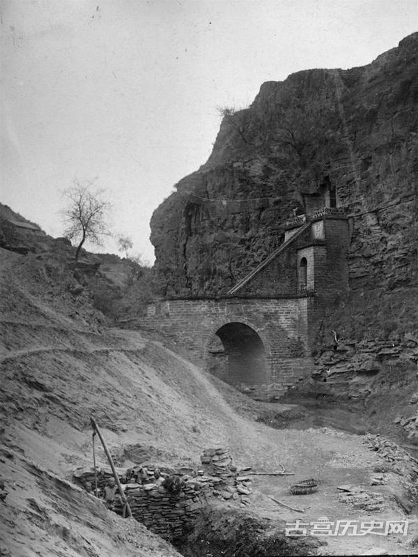 山西老照片：阎锡山留日归来时的山西 1909年