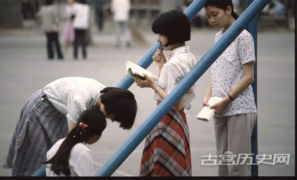 1984年6月，北京171中学操场。