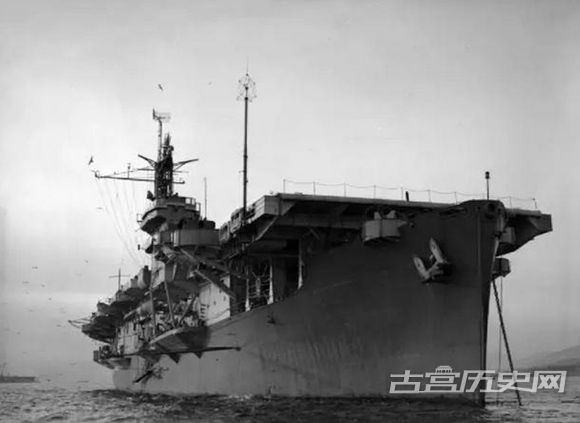 中国海军军官参战的英国皇家海军国王号航空母舰