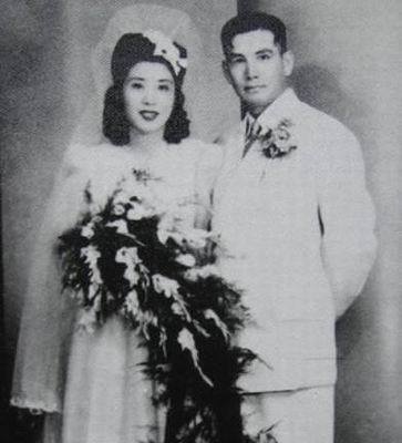 张灵甫王玉龄夫妇结婚照。