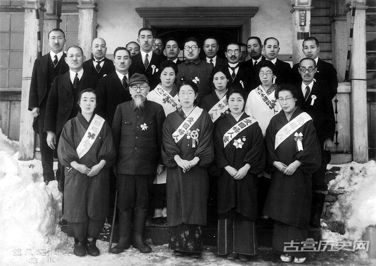 大日本国防妇女会”成员。