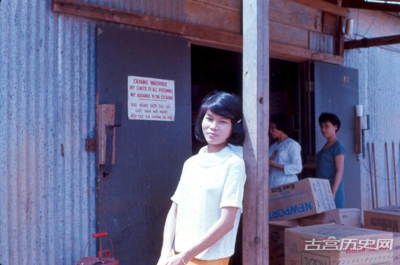 美军拍摄的越南女子。