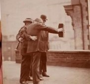 作死各有不同：百年前的娱乐活动