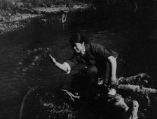 这些中国女兵护士参加了越战：挺幸福