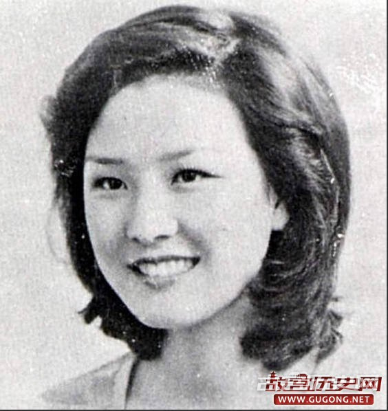 In-Suk Hwang (1976参赛选手)。