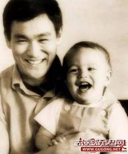 李小龙和儿子李国豪。