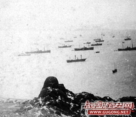 荣城县龙睡湾附近停靠的大批日本船只