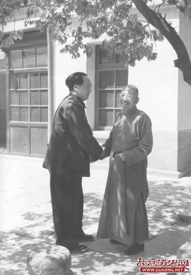 1949年，毛泽东在香山双清别墅会见柳亚子