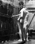 60年代大学生裸浴罕见照