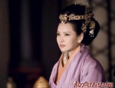 女人系列：当着皇帝的面被抓走的皇后