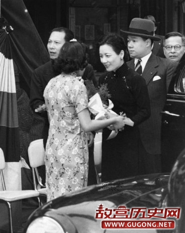 1943年蒋宋夫人为筹款到美国演说的征服之旅