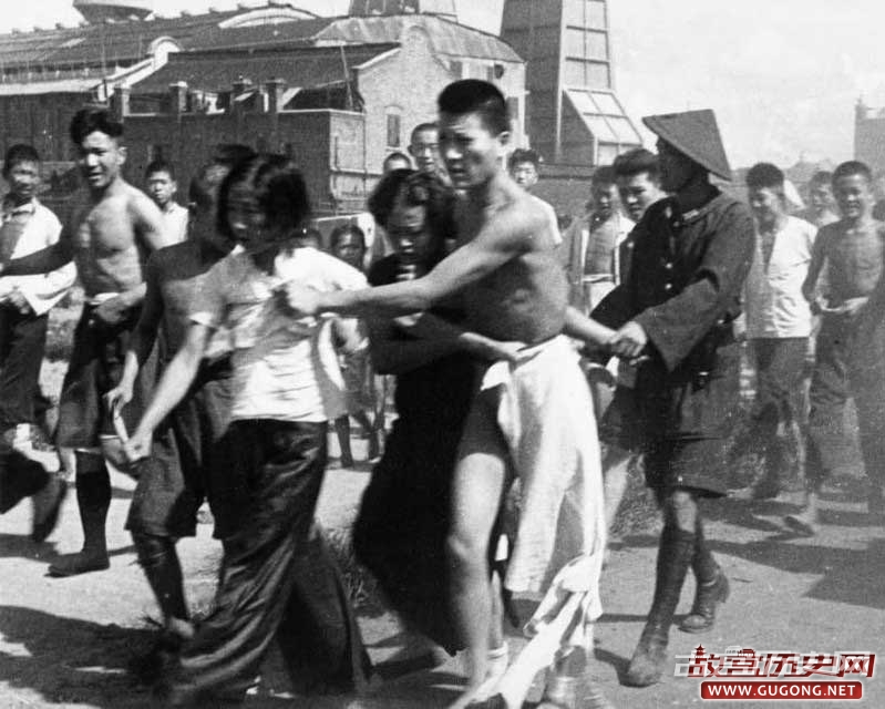 淞沪抗战中上海居民贪钱为日军做间谍