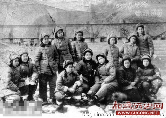 朝鲜战场上的志愿军女兵