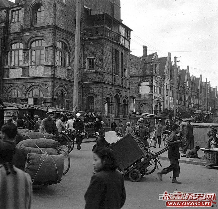 美国人拍摄的1945年抗战胜利后的上海