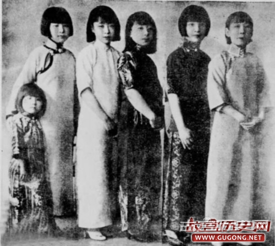 张作霖罕见家族照：六个漂亮女儿