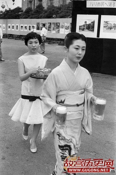 摄影师拍80年代日本