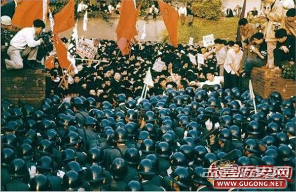 日本最大反美游行：百万群众抗议美日安保条约