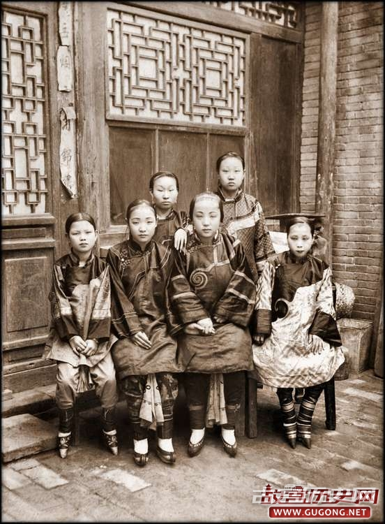 组图：一百年前中国有钱人的“幸福”生活
