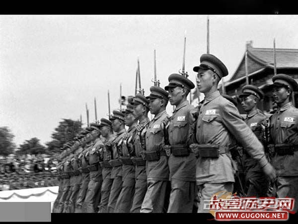 1950年国庆阅兵珍贵照