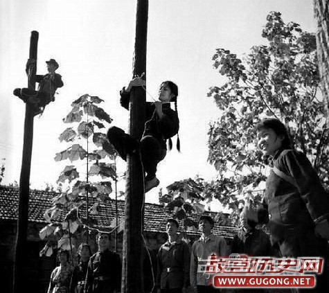 中国70年代民兵训练照