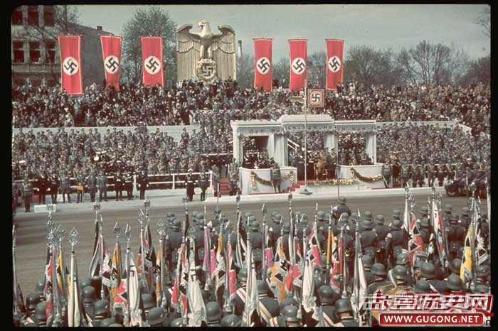 庆祝德国统帅希特勒50岁生日的阅兵式