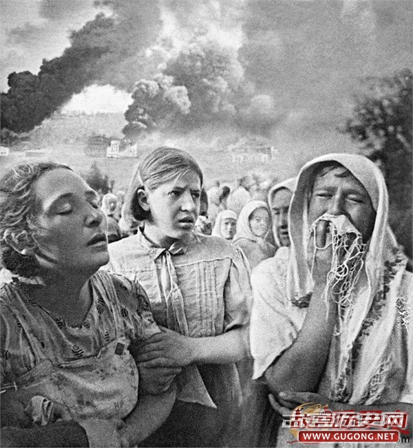 苏联卫国战争：地狱中的1418天