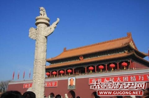 北京天安门前的华表有何历史意义？