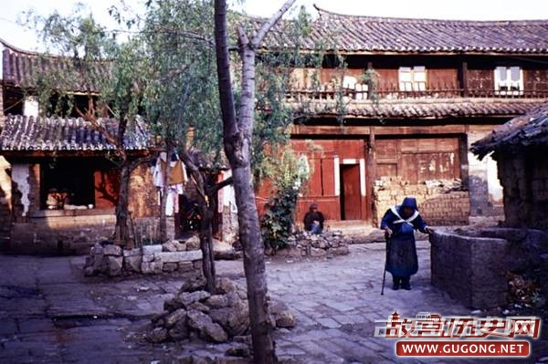 丽江老照片：成为世界文化遗产名城前 古朴的丽江