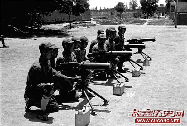 抗战老照片：中国人民红军抗日先锋军在陕西