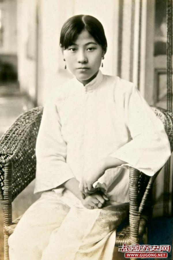 民国老照片：1920年代老相册 不同阶层的民国女子们