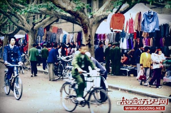 80年代老照片：留学生拍摄的郑州 1984年的二七路