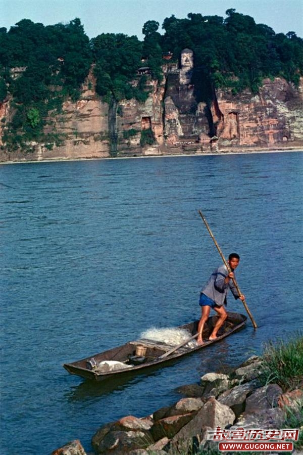 80年代老照片：1980年的天府之国 乐山灌县大足