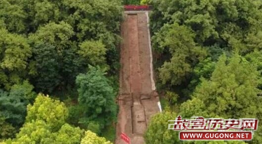湖北荆州城墙土城垣护坡考古工作结束 出土多件古代遗物