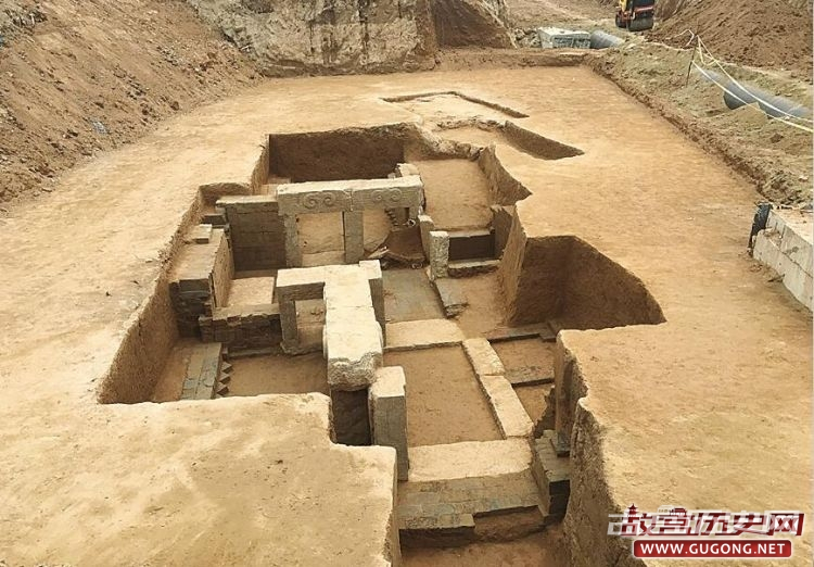山东济南泺安路西延工程抢救性发掘一座汉墓