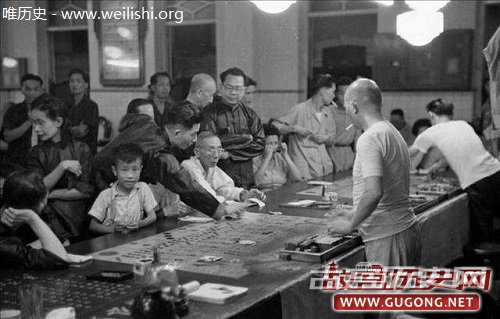 老照片：1949年澳门赌场和妓院