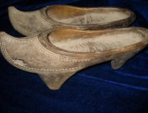 古代流行的“高跟鞋”