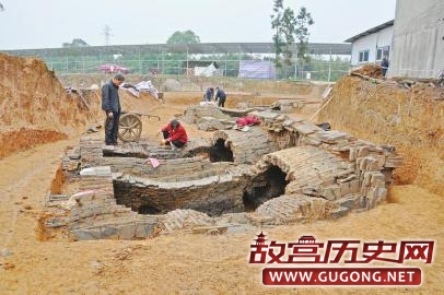 四川龙泉驿考古发现宋代家族墓