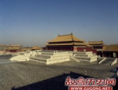 紫禁城与卢浮宫分别代表了东西文明吗?