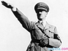 希特勒有多少钱