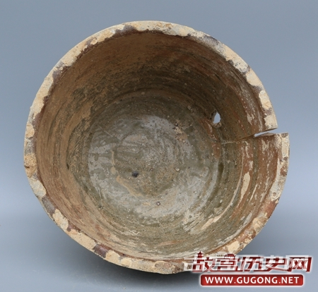 浙江永嘉坦头唐代瓯窑的窑具与装烧工艺