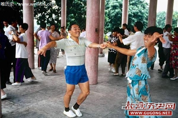 深圳老照片：1990年代初的深圳众生相