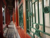 古代的窗户都是用纸糊的吗?