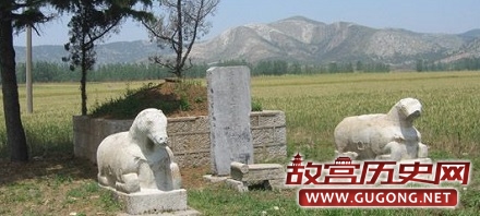 军阀徐树铮墓地:破败简陋,墓碑上有句话令人尊敬