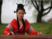 美女赵飞燕与才女班婕妤的恩怨情仇