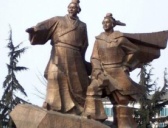 李冰锁龙的故事